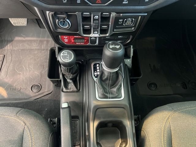 2025 Jeep Wrangler 4-Door Willys - Photo 22