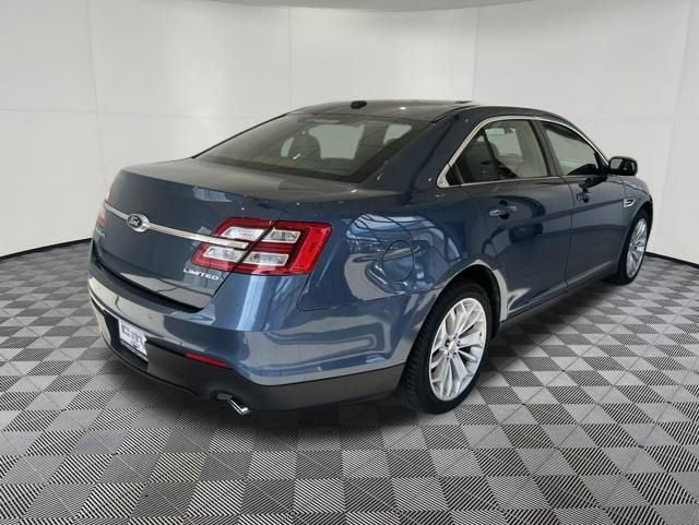 2018 Ford Taurus Limited - Photo 9