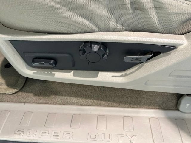 2008 Ford Super Duty F-350 SRW XL