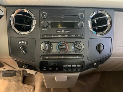 2008 Ford Super Duty F-350 SRW XL