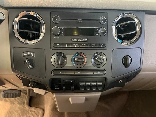 2008 Ford Super Duty F-350 SRW XL