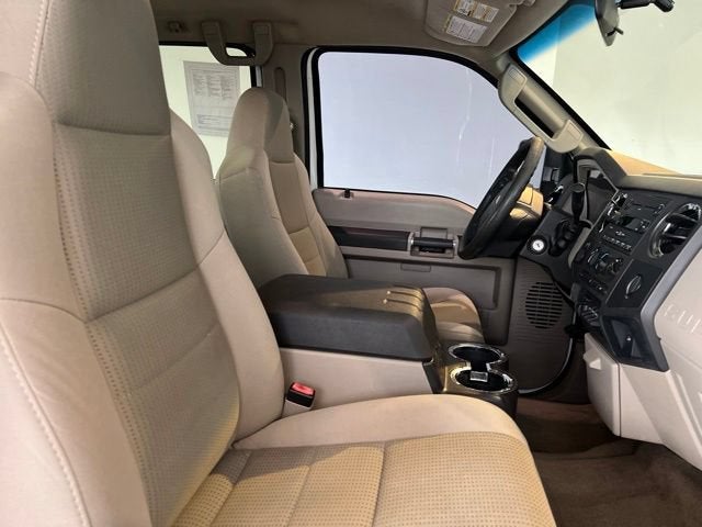 2008 Ford Super Duty F-350 SRW XL