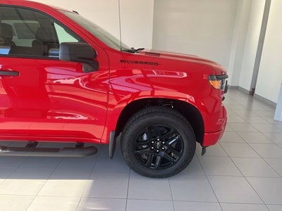 2025 Chevrolet Silverado 1500 Custom