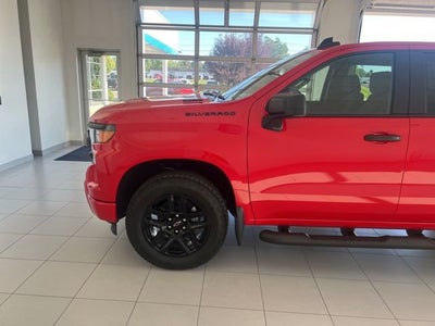 2025 Chevrolet Silverado 1500 Custom