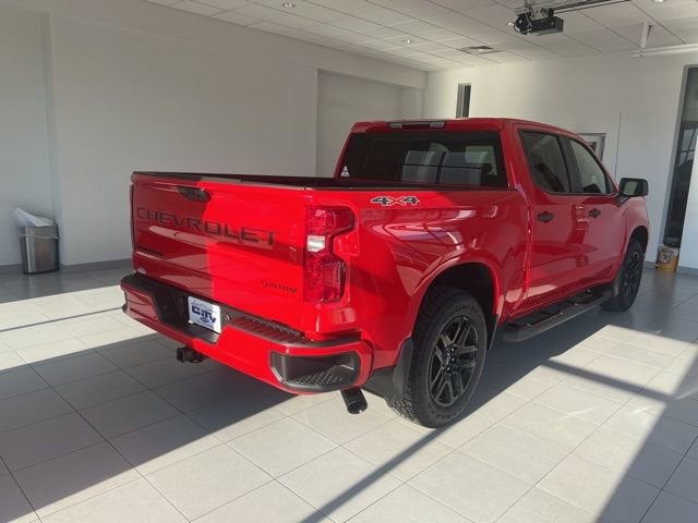 2025 Chevrolet Silverado 1500 Custom