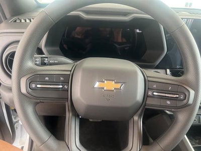 2025 Chevrolet Colorado WT/LT