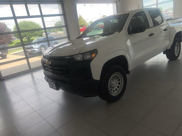 2025 Chevrolet Colorado WT/LT