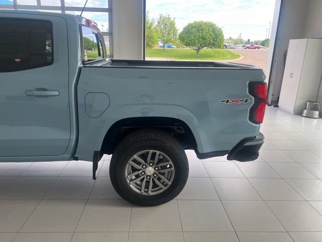 2025 Chevrolet Colorado WT/LT
