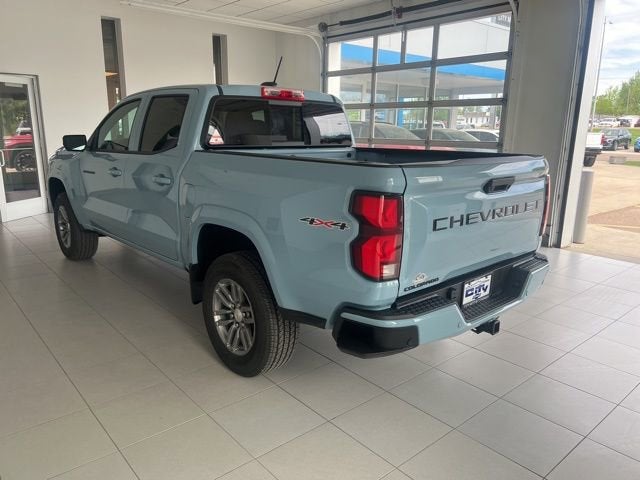 2025 Chevrolet Colorado WT/LT