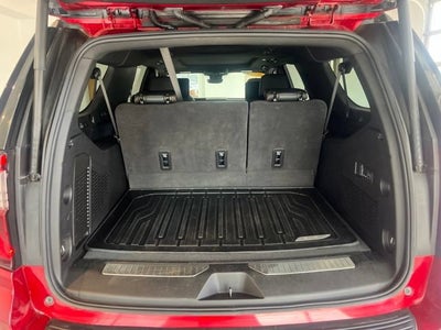 2025 GMC Yukon XL AT4