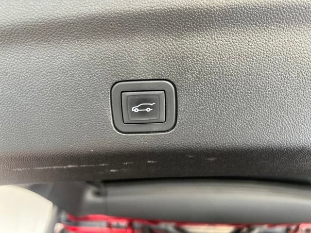 2025 GMC Yukon XL AT4