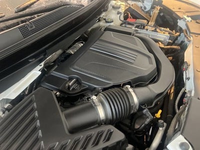 2024 Chevrolet Traverse LS