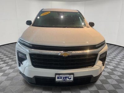 2024 Chevrolet Traverse LS