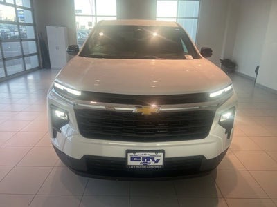 2024 Chevrolet Traverse LS