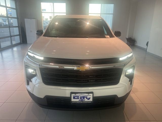 2024 Chevrolet Traverse LS