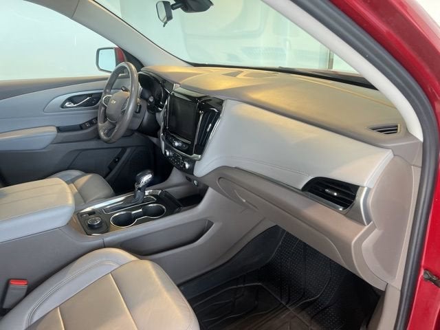 2021 Chevrolet Traverse LT Leather