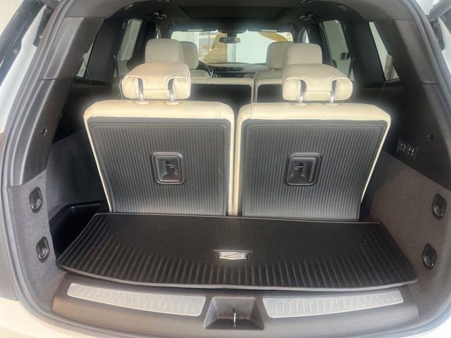 2025 Cadillac XT6 Sport