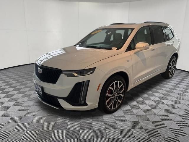 2025 Cadillac XT6 Sport