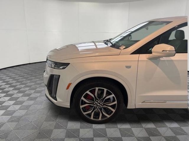 2025 Cadillac XT6 Sport