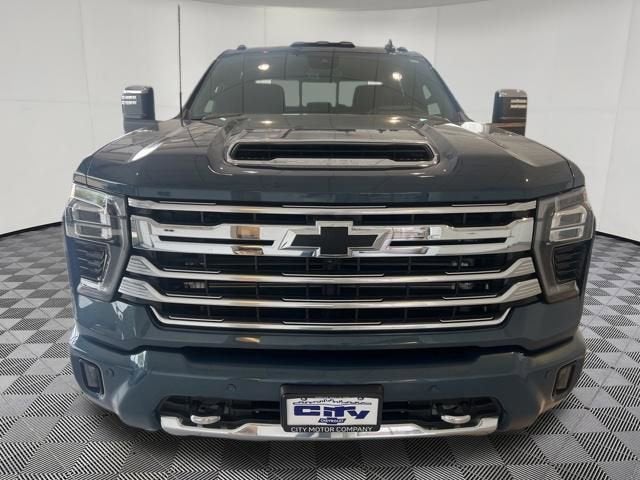 2025 Chevrolet Silverado 3500 HD High Country