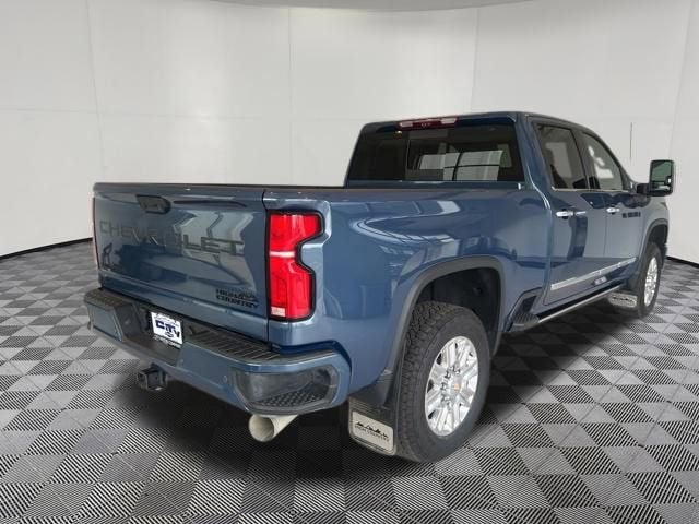 2025 Chevrolet Silverado 3500 HD High Country