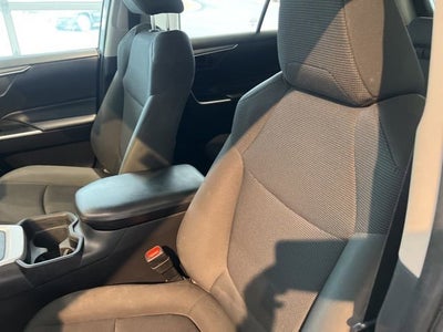 2020 Toyota RAV4 Hybrid LE