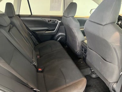 2020 Toyota RAV4 Hybrid LE