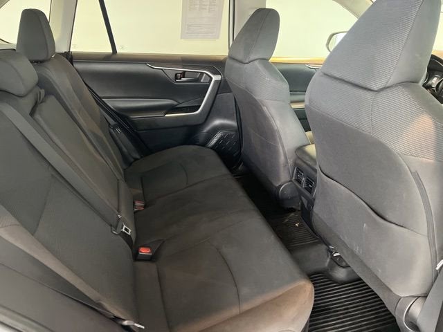 2020 Toyota RAV4 Hybrid LE