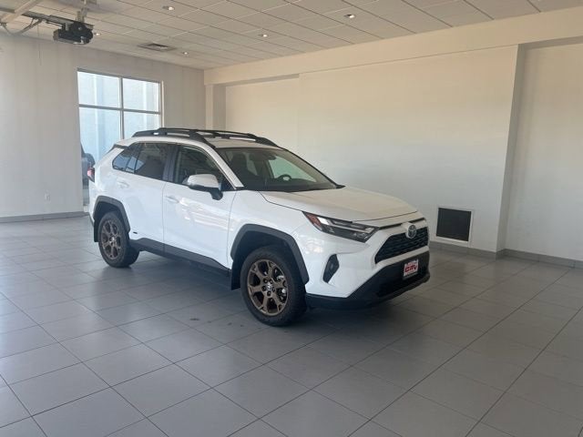 2023 Toyota RAV4 Hybrid XLE