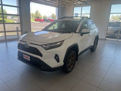 2023 Toyota RAV4 Hybrid XLE
