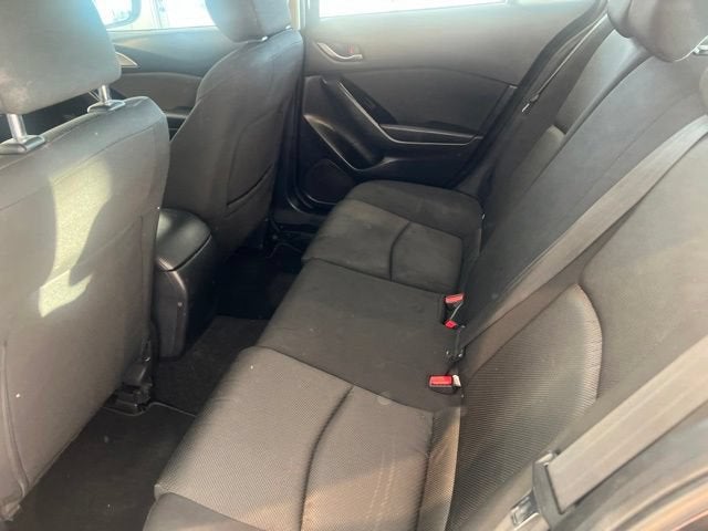 2018 Mazda Mazda3 4-Door Sport