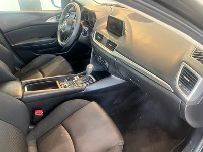 2018 Mazda Mazda3 4-Door Sport