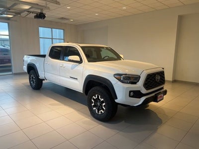 2022 Toyota Tacoma 4WD SR5