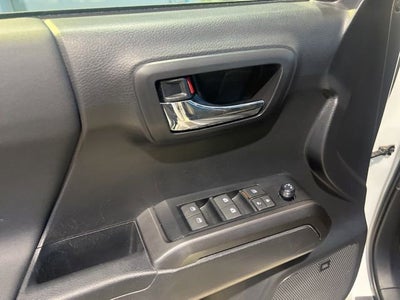 2022 Toyota Tacoma 4WD SR5