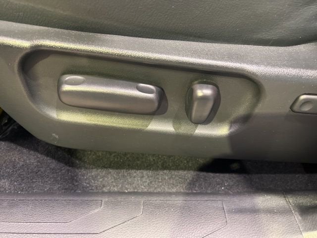 2022 Toyota Tacoma 4WD SR5