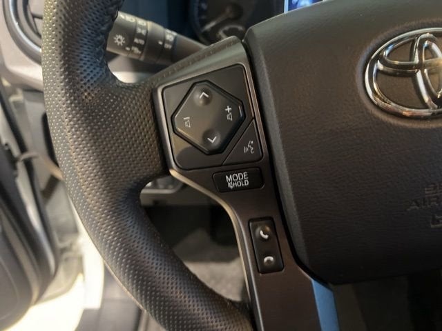 2022 Toyota Tacoma 4WD SR5