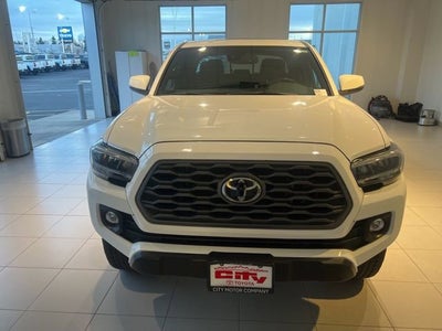 2022 Toyota Tacoma 4WD SR5