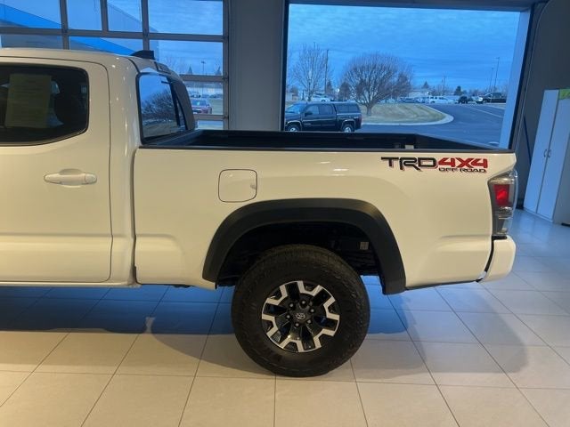 2022 Toyota Tacoma 4WD SR5