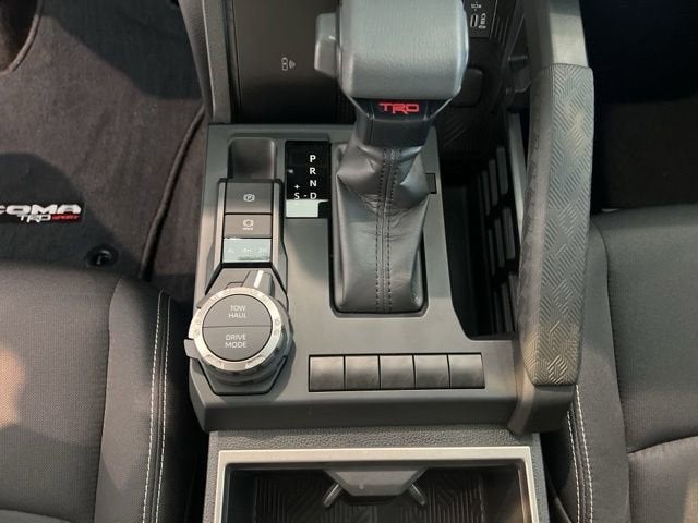 2024 Toyota Tacoma 4WD SR5