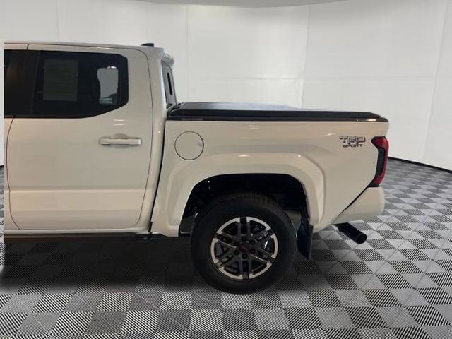 2024 Toyota Tacoma 4WD SR5
