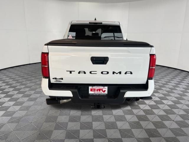 2024 Toyota Tacoma 4WD SR5