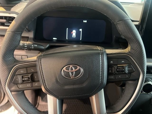 2024 Toyota Tacoma 4WD SR5