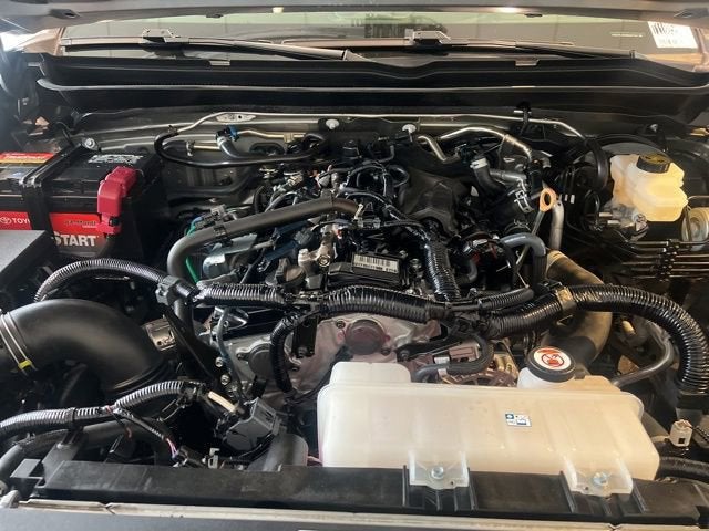 2024 Toyota Tacoma 4WD SR5