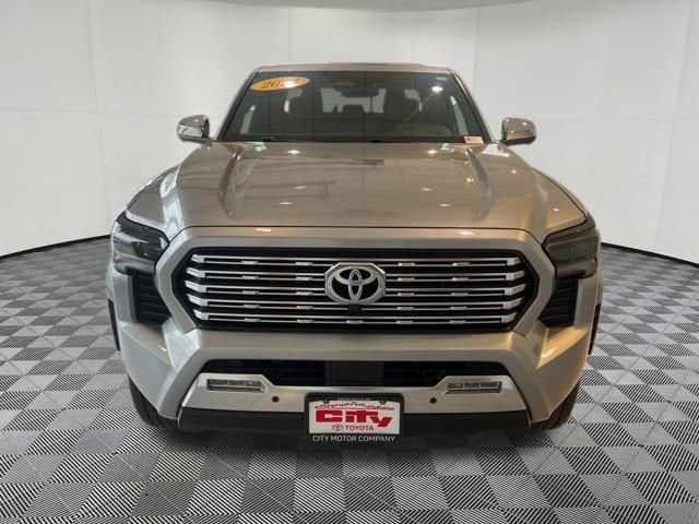 2024 Toyota Tacoma 4WD SR5