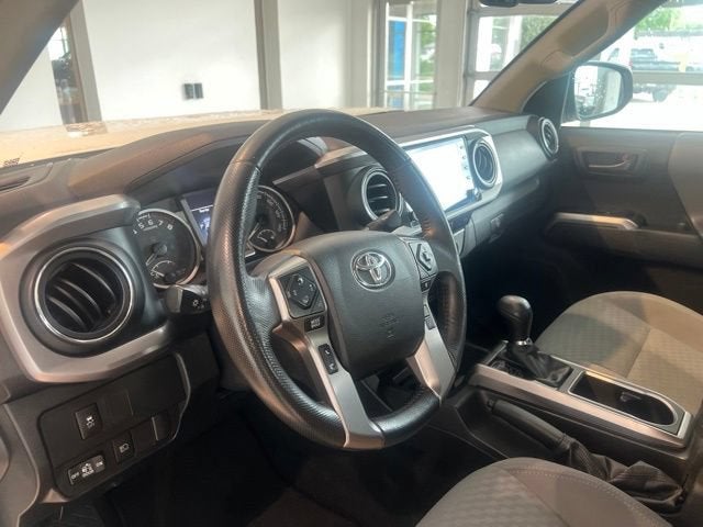 2022 Toyota Tacoma SR5 - Photo 15