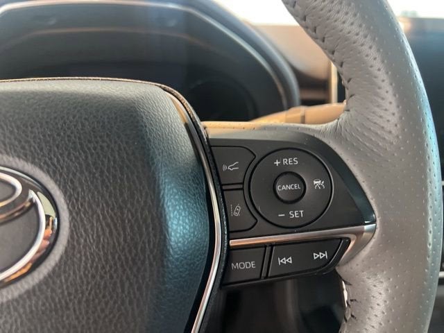 2019 Toyota Avalon XLE