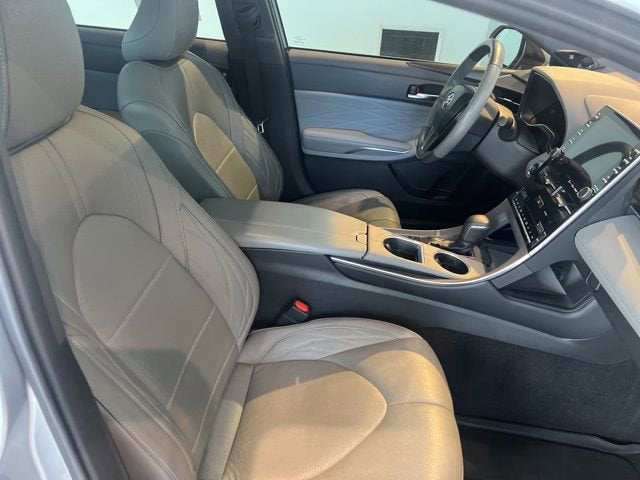 2019 Toyota Avalon XLE