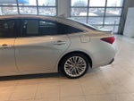 2019 Toyota Avalon XLE