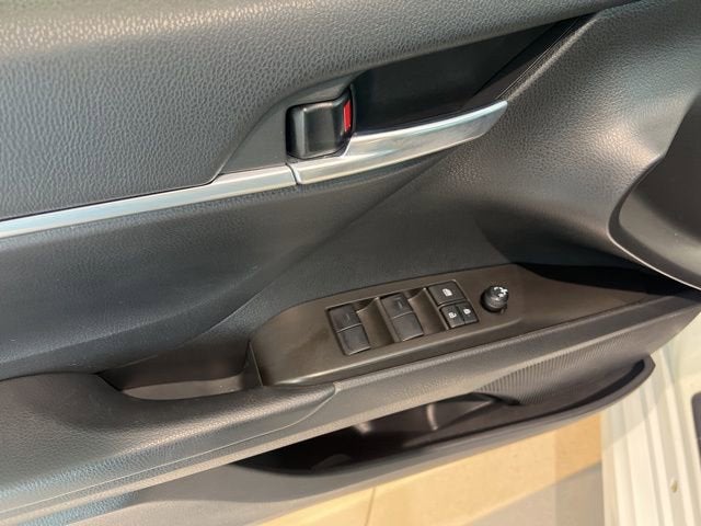 2023 Toyota Camry Hybrid SE