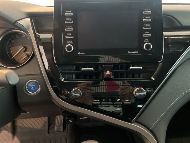 2023 Toyota Camry Hybrid SE